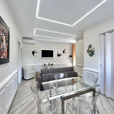 Golden Luxe - Jacuzzi Modern Front Sea Private Parking Апартаменты *